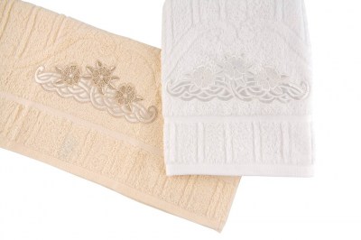 Πετσέτα με κέντημα κωδικός 900