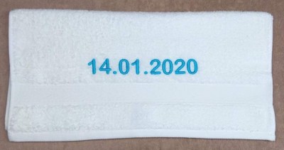 Πετσέτα με κεντημένη ημερομηνία